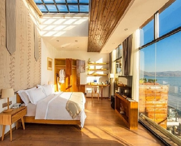 在云南旅游攻略详细路线推荐,在云南旅游攻略路线详细介绍