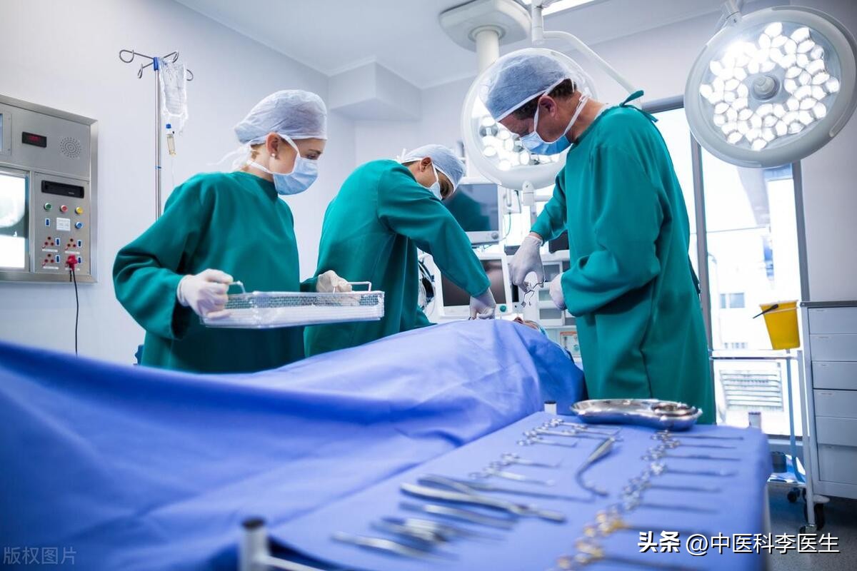 一台手术主刀大夫能赚多少钱,医生做一台外科手术赚多少钱