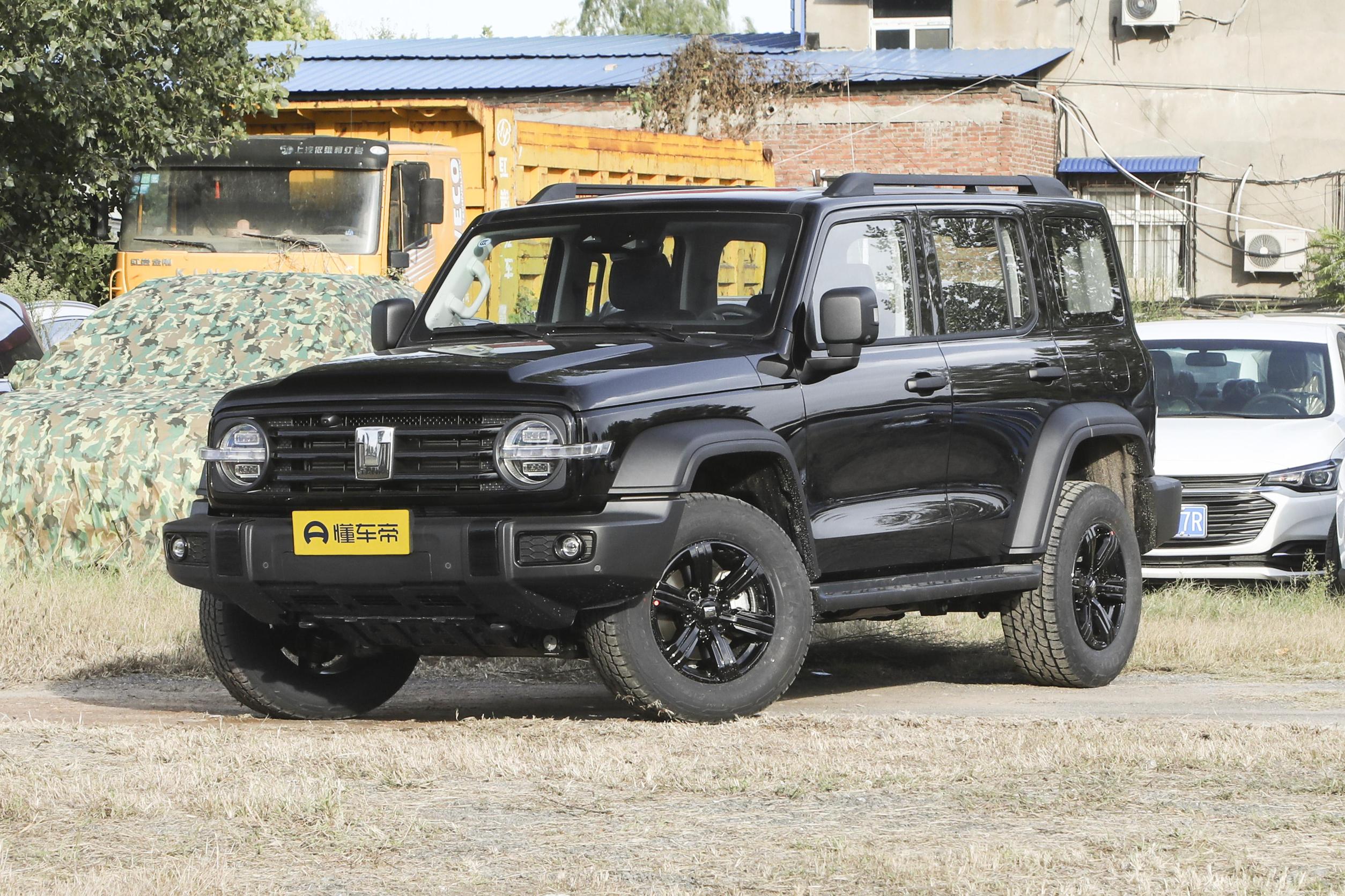 适合硬汉开的车低排量,30万左右开什么车最有面子