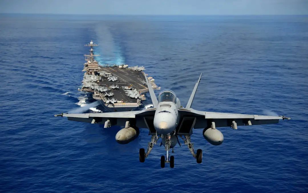 歼15舰载机滑跃起飞性能参数,歼15舰载机在世界排名第几