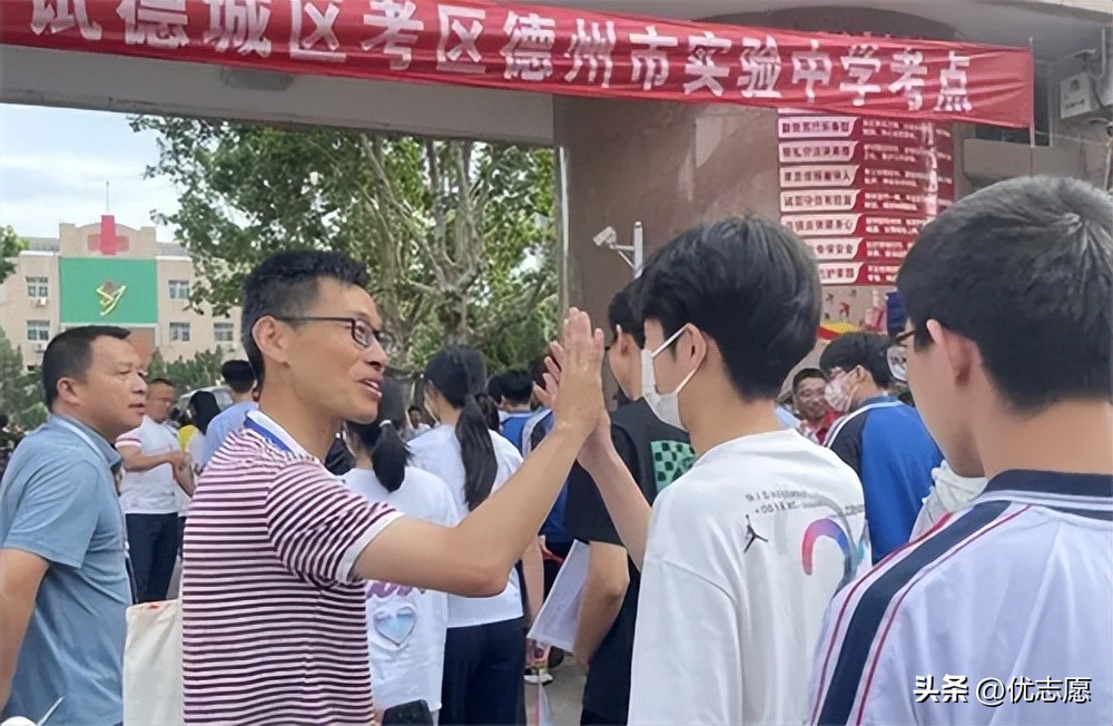 直击高考现场2018,直击高考第一现场助力高考