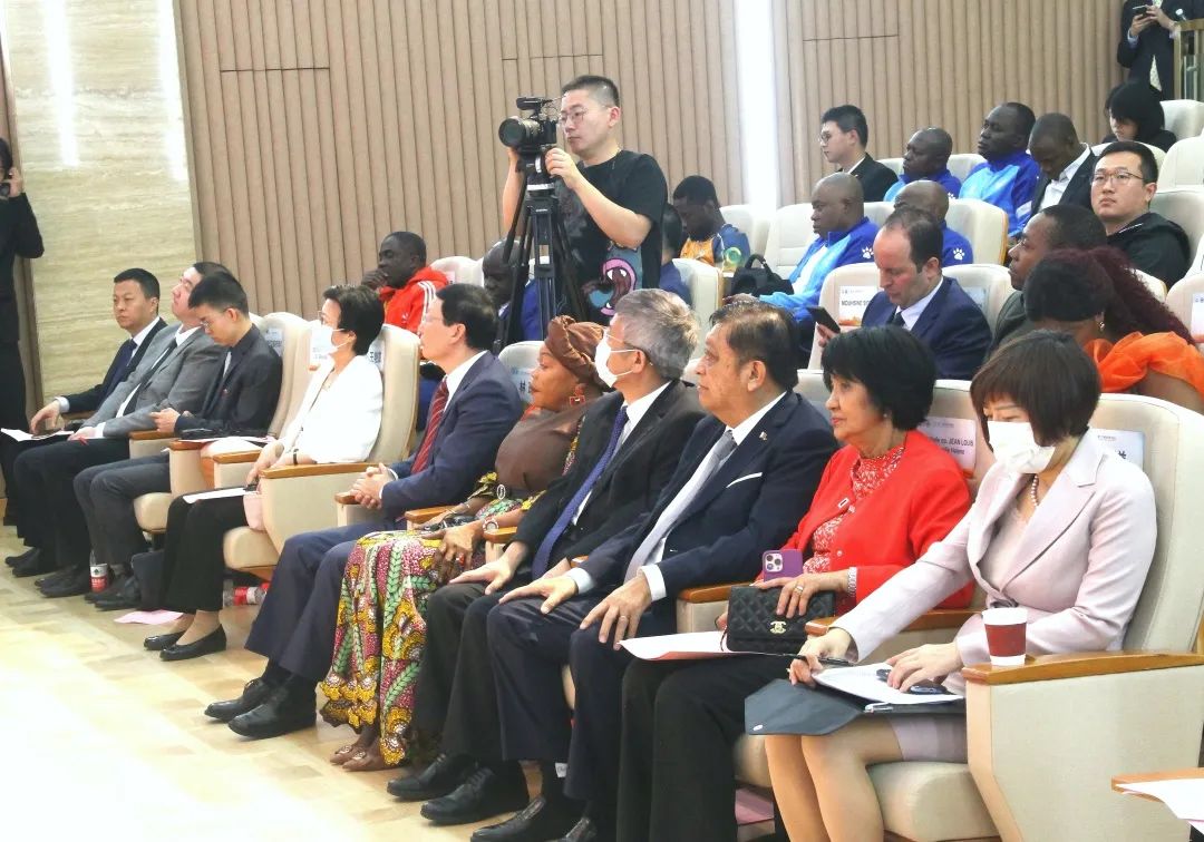 “一带一路”中非体育外交论坛成功举办
