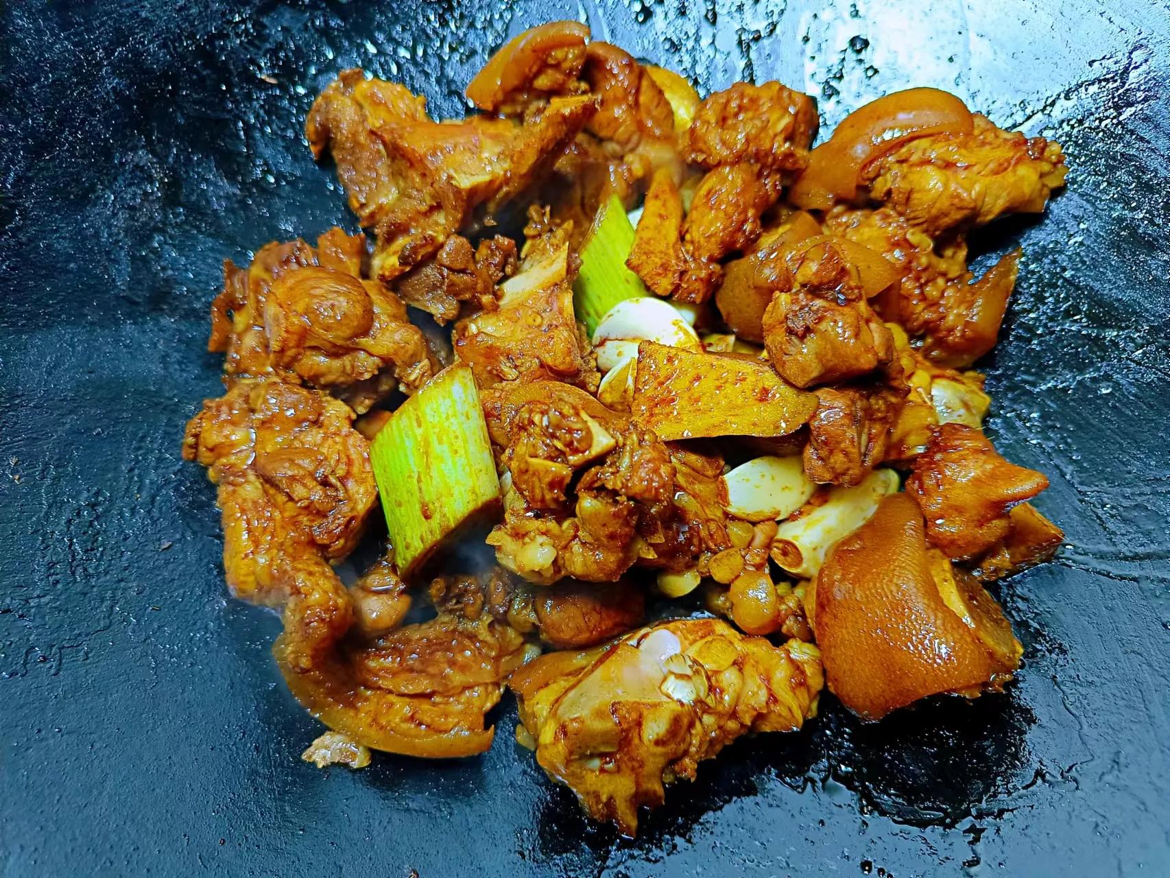 除夕年夜饭，不管有钱没钱，6道“吉祥菜”记得吃，寓意兔年吉利