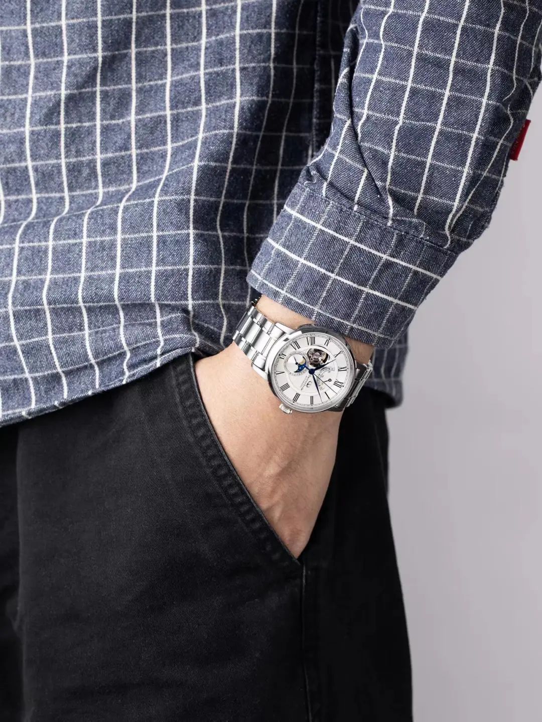 既商务又休闲的机械表推荐,时尚适合上班族佩戴的万元机械表