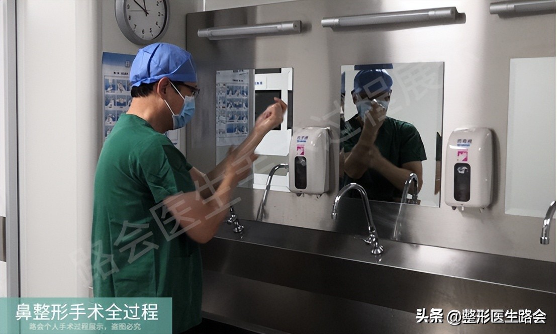 隆鼻手术全过程女生,隆鼻手术到底是怎么进行的