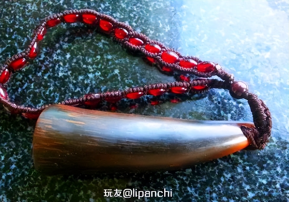 牦牛角能盘出包浆吗,牦牛角手串盘出来什么效果