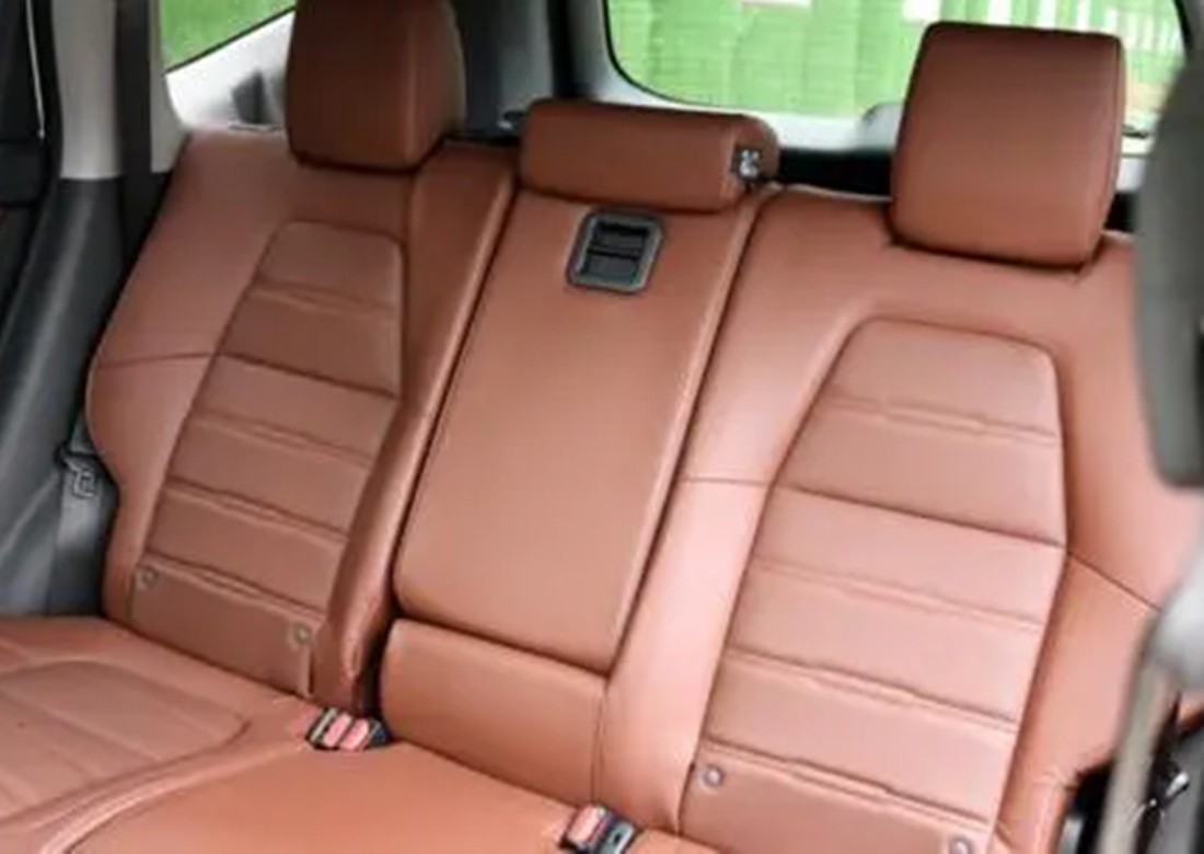 全包真皮座椅套会影响气囊吗,新车真皮座椅有必要买座椅套吗