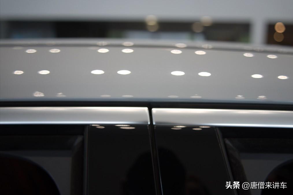 试驾星途瑶光和特斯拉modely，到底买哪款最划算？
