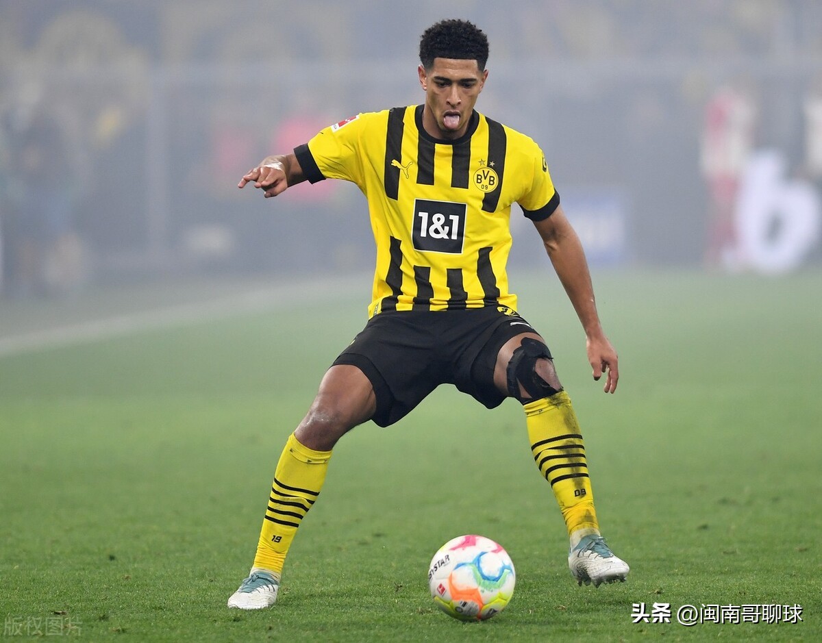 姆巴佩足坛身价,瑞士知名足球运动员