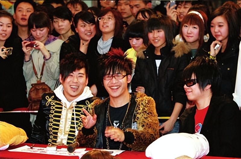 人间清醒大张伟谈青春期,大张伟年轻时的荒唐事