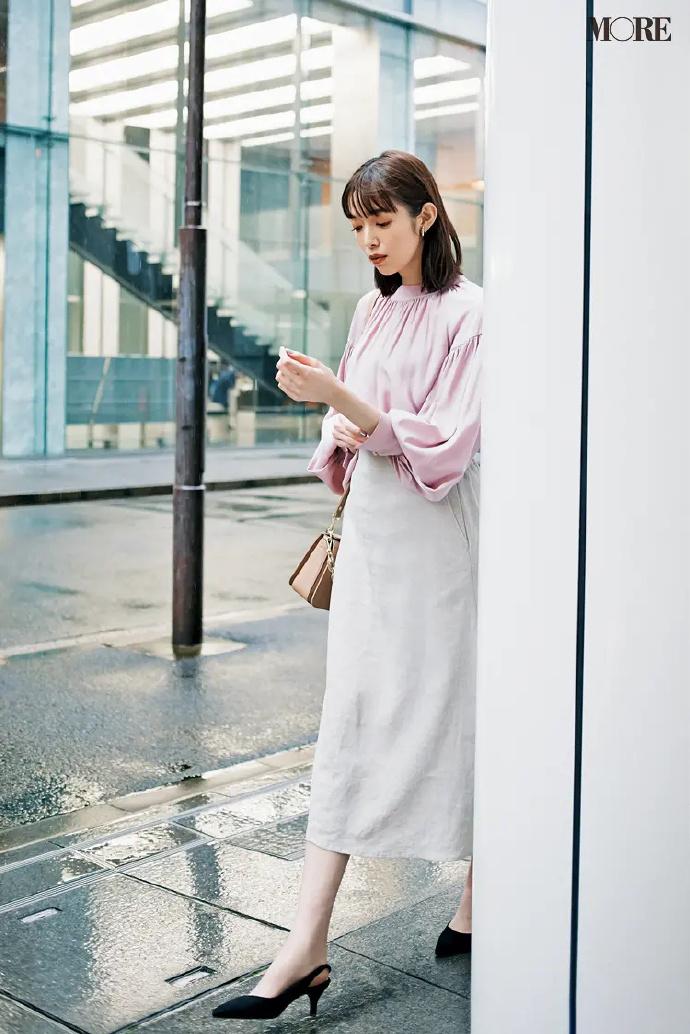 灰色系女生穿什么颜色好看,米灰色发色穿搭高级感