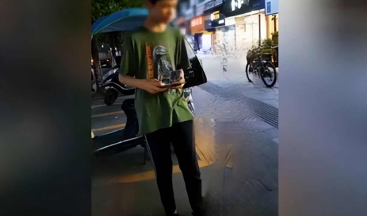 16岁学生校内服毒身亡曾遭霸凌,贵州中学生在校内服毒身亡