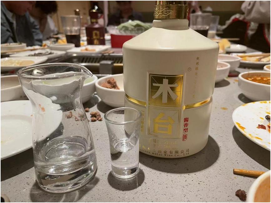 好喝不贵的纯粮食白酒排行榜最新,好喝不贵几十款的纯粮食白酒