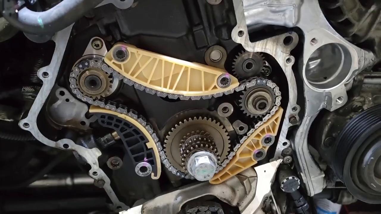 13款奥迪q5报故障码是哪里问题,奥迪q5启动延迟油门加不起来