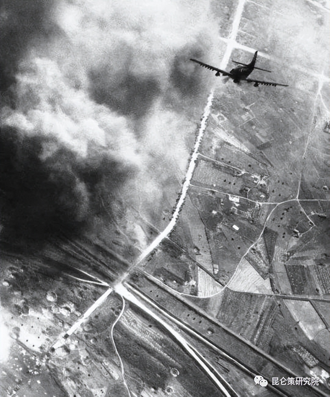 水石：怀念伟大的共产主义战士毛岸英