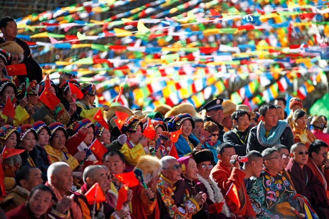 理县版MBTI来了，点击解锁小城性格→