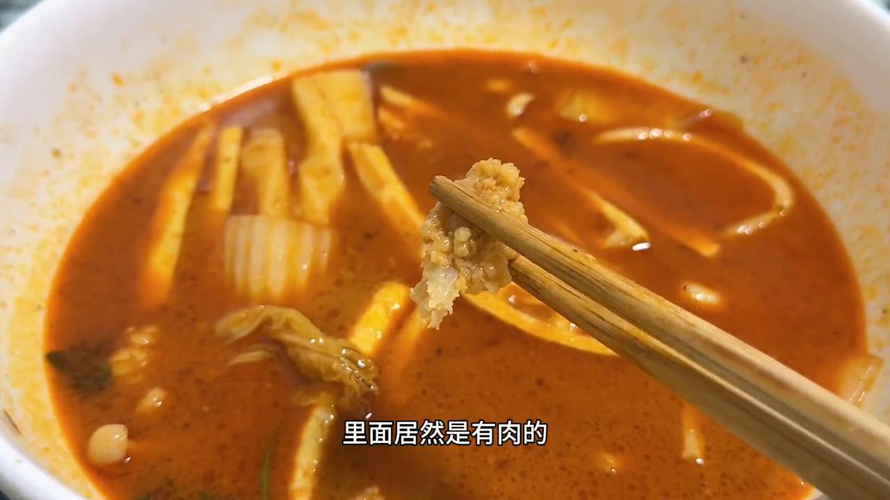 吃了土豆片夹馍,麻辣土豆片夹馍