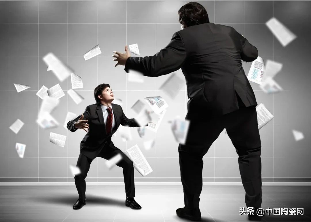 经销商窜货处罚通报,经销商窜货厂家有权扣货款罚款吗