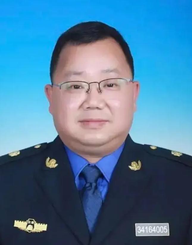 安徽歙县副镇长跑滴滴后续跟进,安徽歙县副镇长开滴滴司机