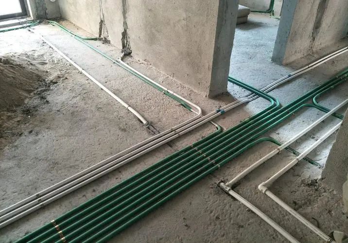 装修请装修公司还是自己装比较好,请装修公司装靠谱吗