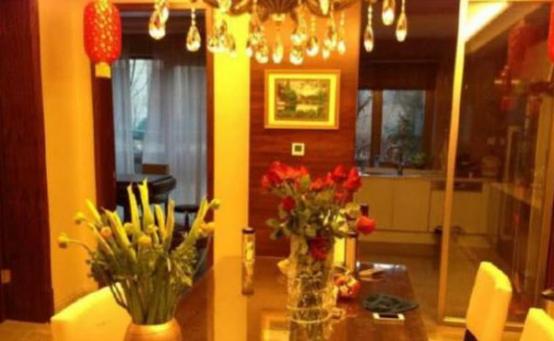 内娱小天后杨幂,内娱杨幂地位