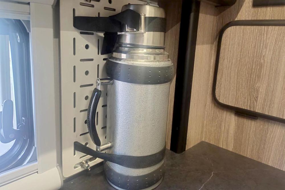 麦卡佰客远征越野房车价格,麦卡越野升顶四驱房车