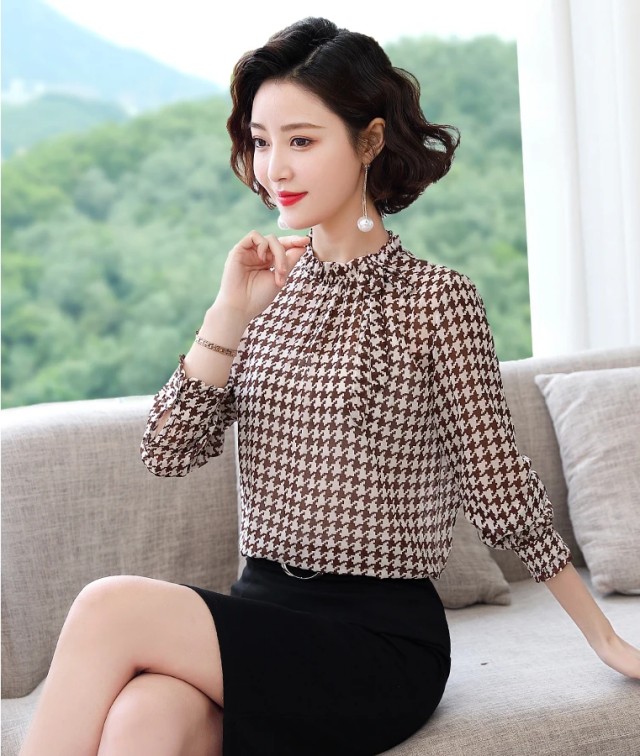 冬天怎样穿保暖又有气质白领女,高级舒适精英穿搭