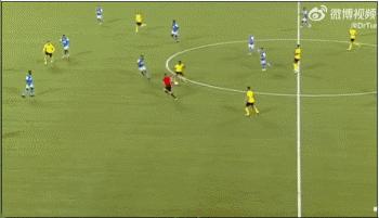 斯特林被瓜迪奥拉训斥,斯特林被打得最惨的一场比赛