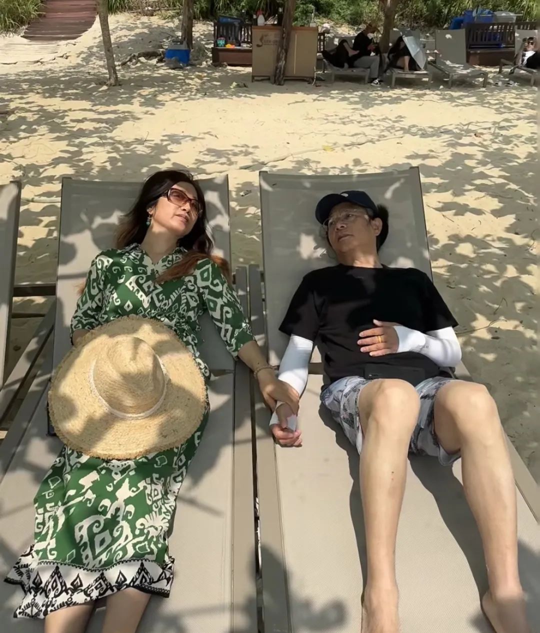 大妈老年大学逃课,58岁老阿姨逃课