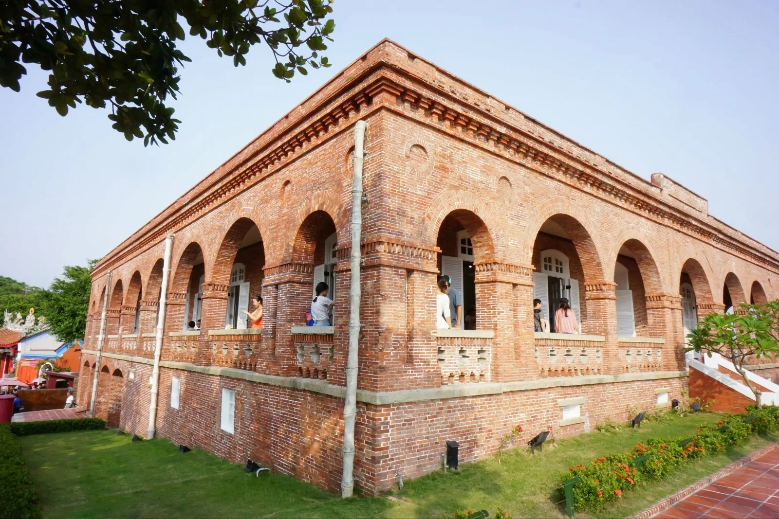 高雄真实的照片,中国台湾高雄市是一个怎样的地方