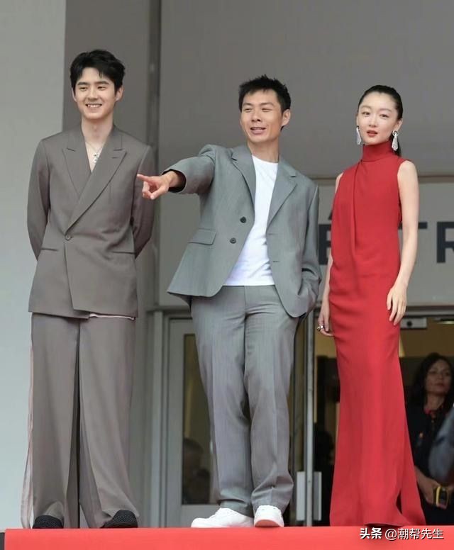 周冬雨走红毯换造型师了吗,周冬雨造型改变思路