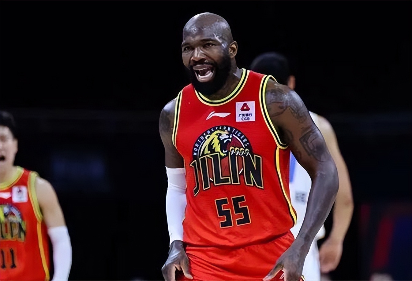 cba新赛季琼斯在哪个队,cba最新球员转会