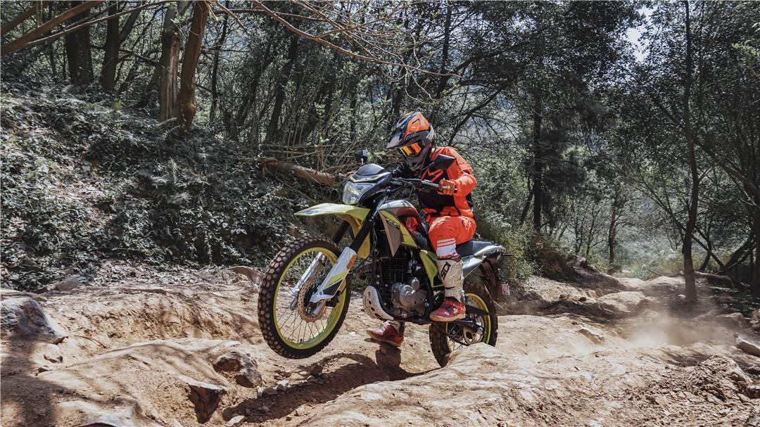 宗申250x越野能上路吗,宗申250x真实测评