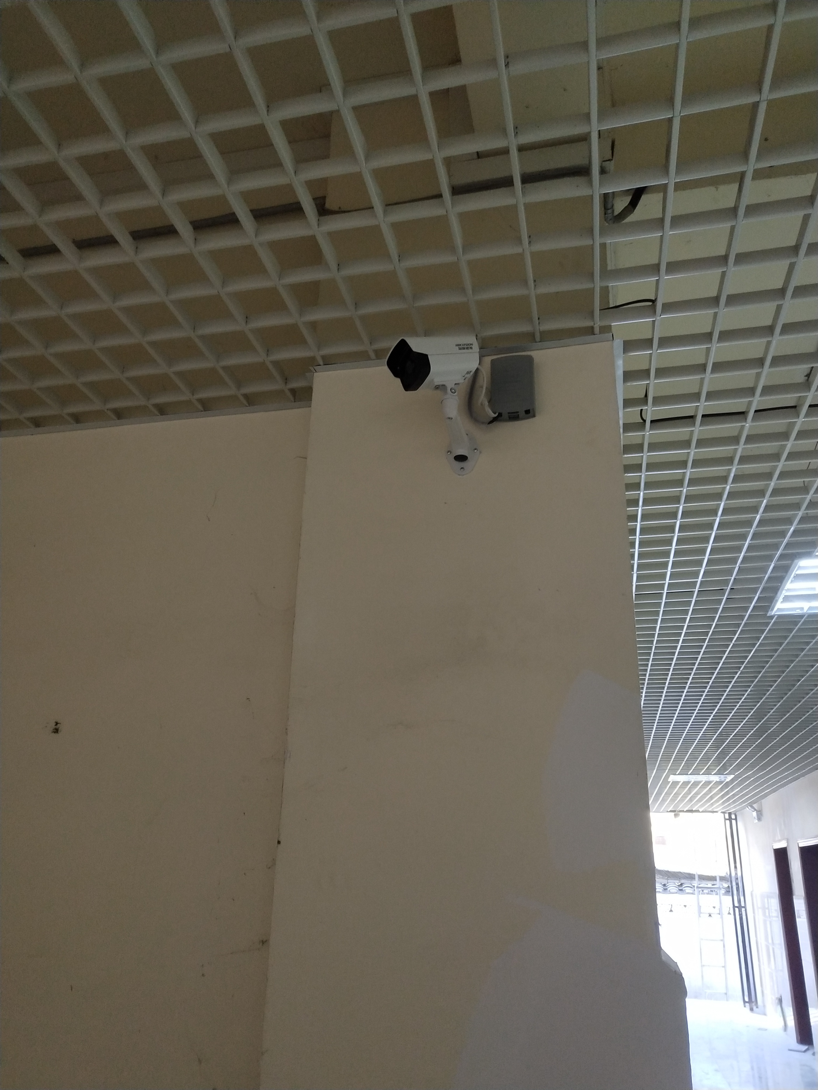 四个摄像头怎么设置,四个摄像头的使用方法