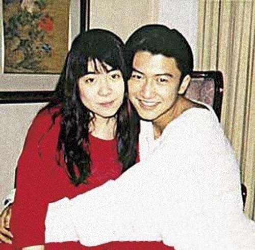 谢霆锋有多暖心,谢霆锋到底爱不爱张柏芝