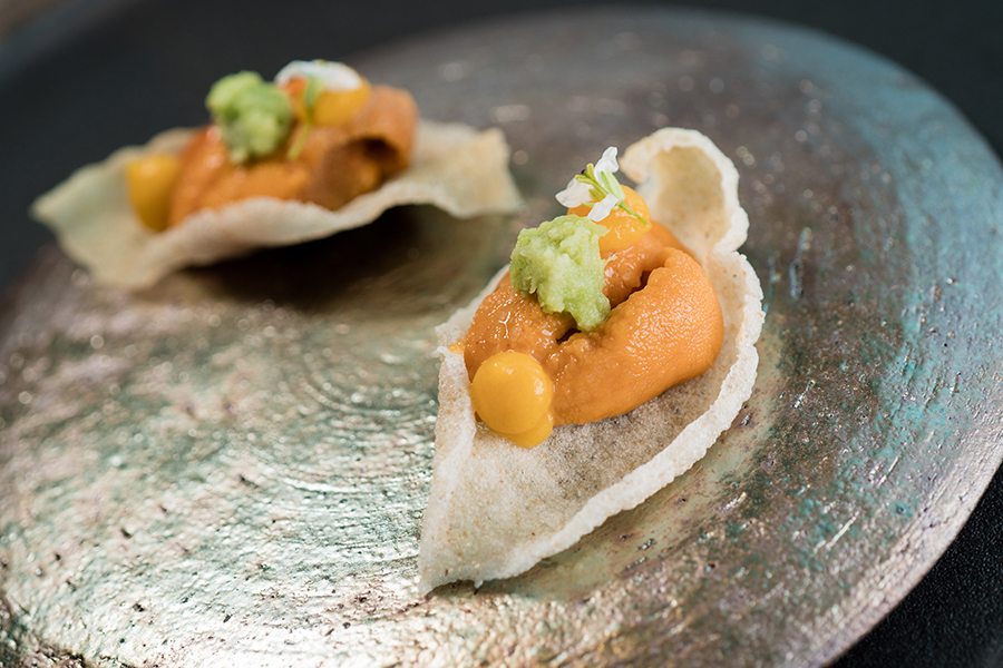 在香港的米其林餐厅用餐,在香港的豪华正餐