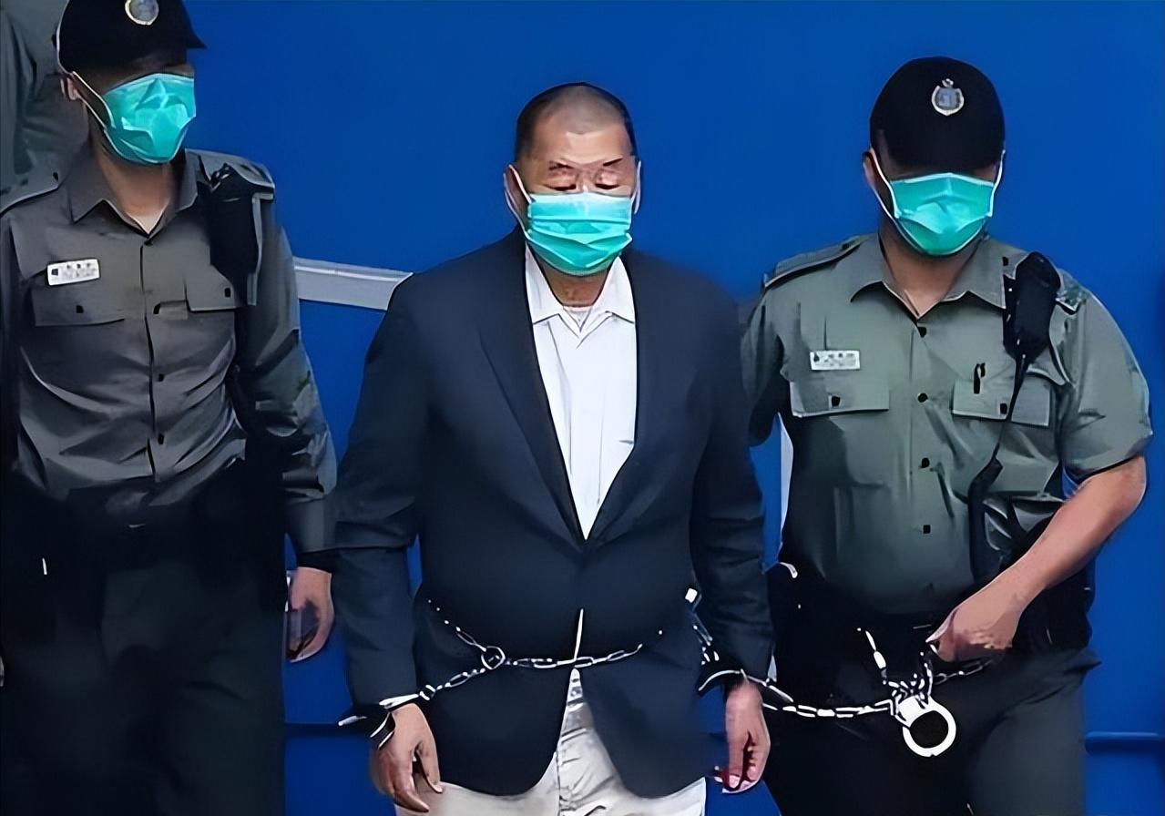 香港警务处长和律政司级别谁高,香港警务处长和保安局长级别谁高