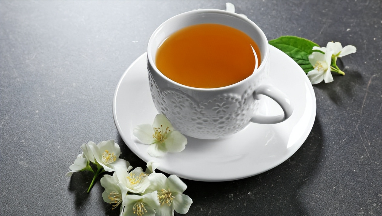 喝什么茶显老又健康呢女性,适合女生长期喝的茶调气色