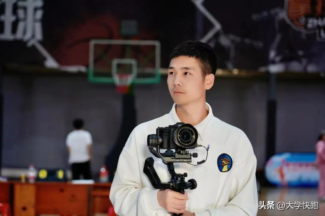 在一个四五线小县城月入五万,在小县城月入6000什么水平