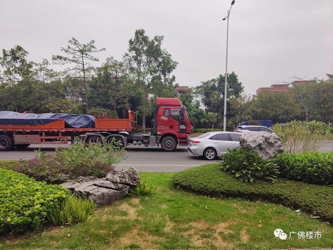 灯湖北延：贴地飞行、佛系养生、烂尾重组？投资客都看好这里？