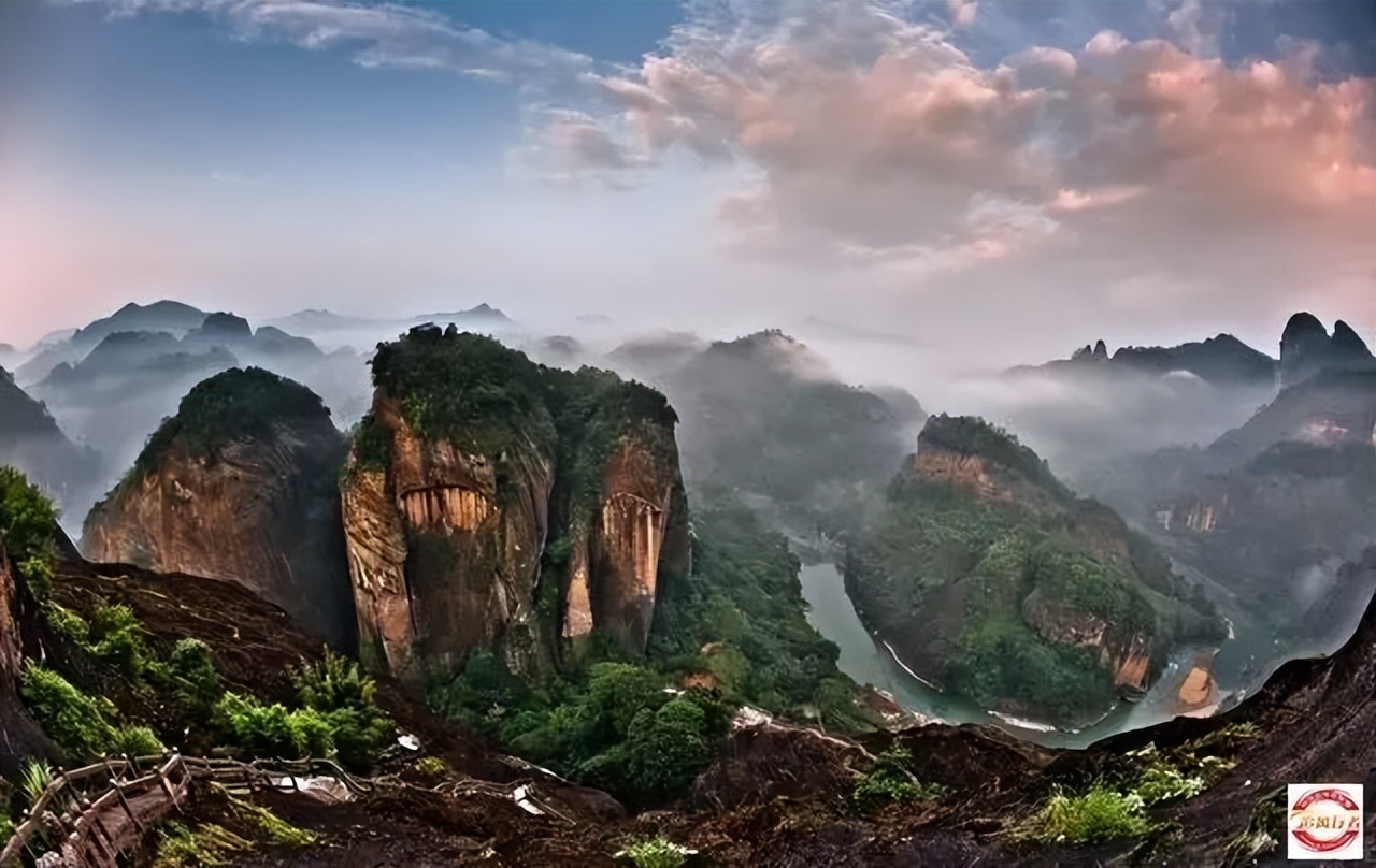 2023年2月11-19追风行者自驾永定土楼-鼓浪屿-九曲溪9日游招募中