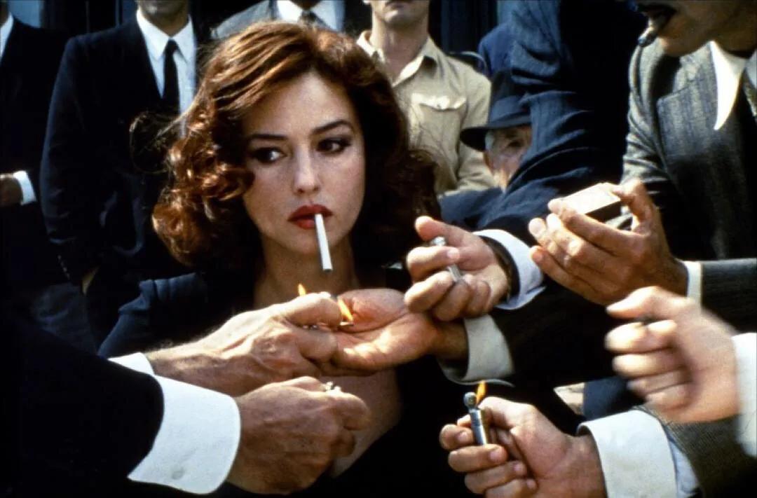 意大利国宝级女神莫妮卡·贝鲁奇,莫妮卡贝鲁奇意大利国宝级美人