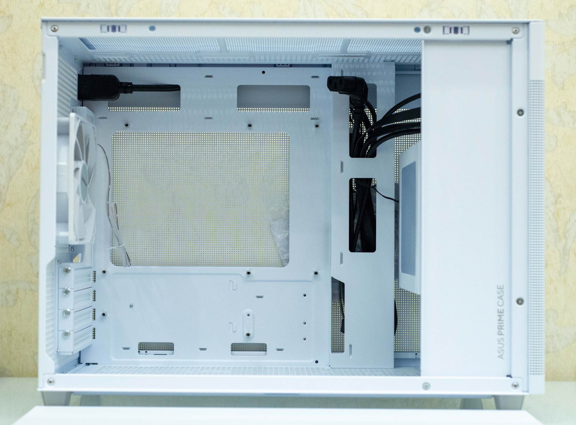 华硕ap201冰立方240水冷,华硕冰立方ap201支持多大的机箱
