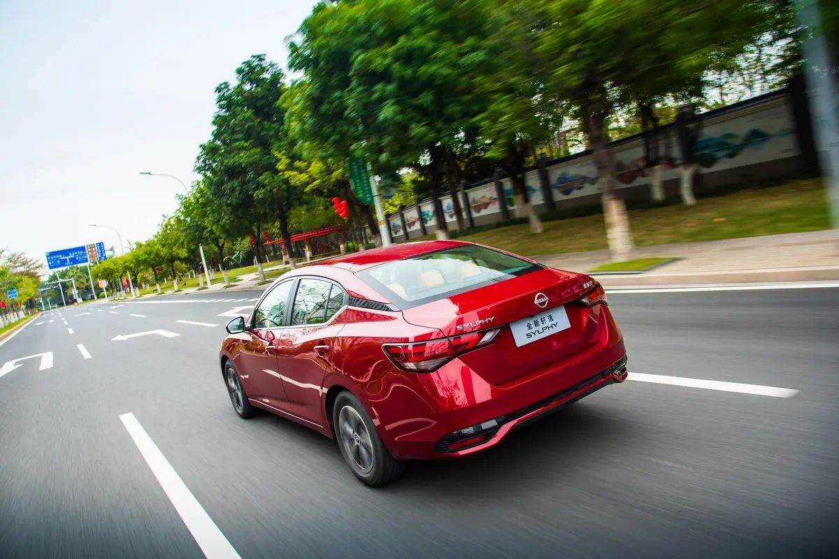 轩逸性能安全,轩逸稳定