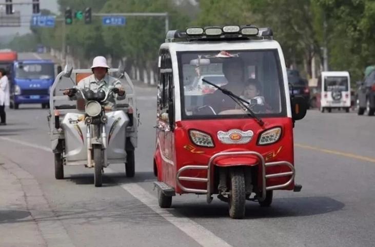 电动三轮车从报名到拿驾照全过程,考电动四轮车驾照要多少年龄