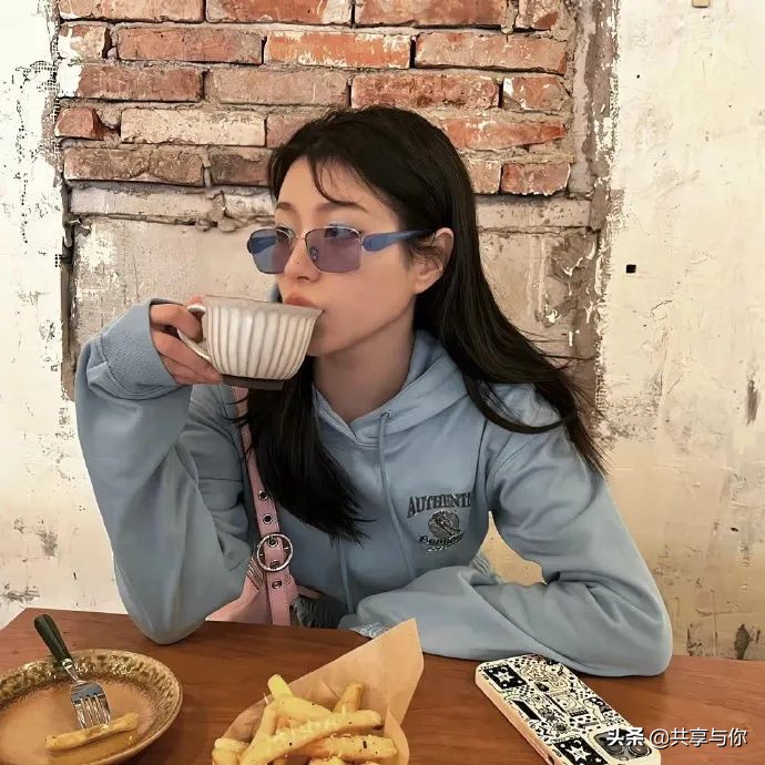 有你在身边就好的情侣头像,情侣头像和你在一起每天都超甜