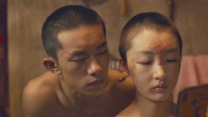 三金影后周冬雨明星评价,三金影后霸凌