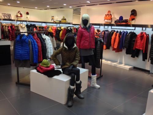 一件真正羽绒服成本多少钱,1500一件的羽绒服算啥档次