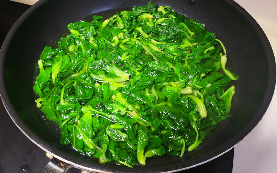 夏天蒸包子韭菜靠边站,韭菜包子蒸几分钟最鲜