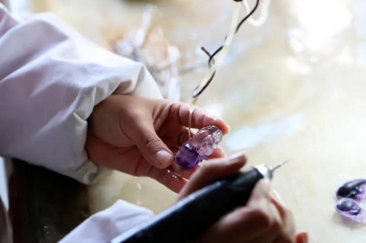 东海水晶，大自然的鬼斧神工之作